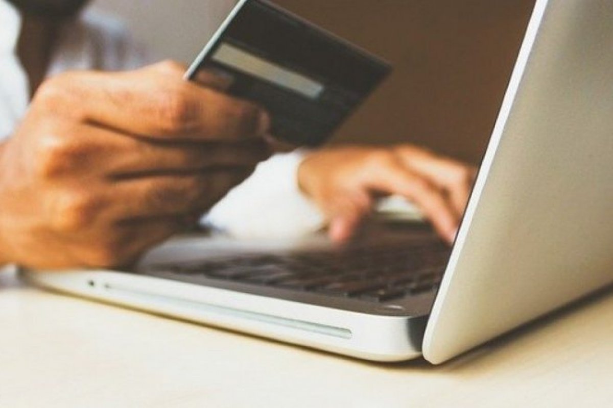 Black Friday: falsas promoções podem gerar prejuízos; saiba como descobrir se desconto é verdadeiro