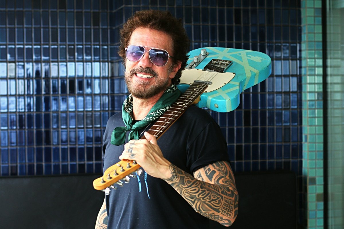 Tuca Fernandes anuncia lançamento de novo single "Mais uma Vez"