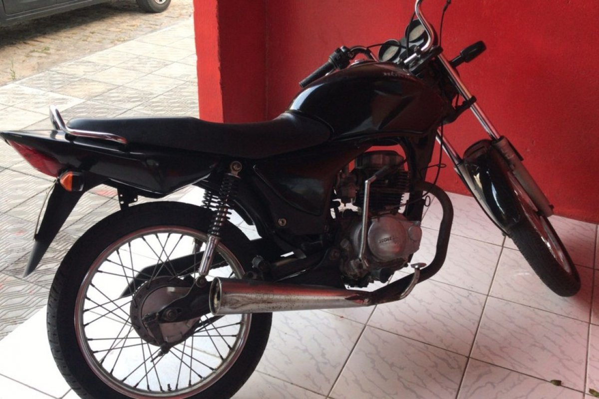 Jovem tem moto roubada na BA-120, entre as cidades de Valente e Retirolândia