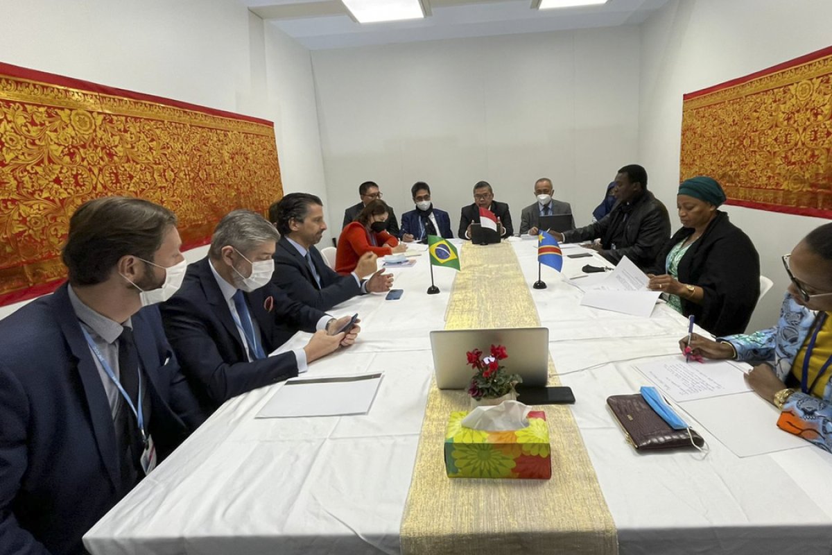 Ministro diz que US$ 100 bilhões anuais não serão suficientes para preservar meio ambiente