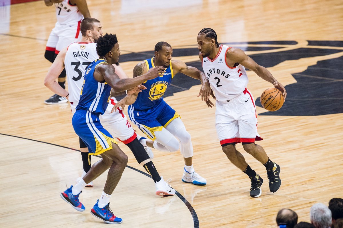 Toronto Raptors vence Golden State Warriors e abre vantagem nas finais da NBA