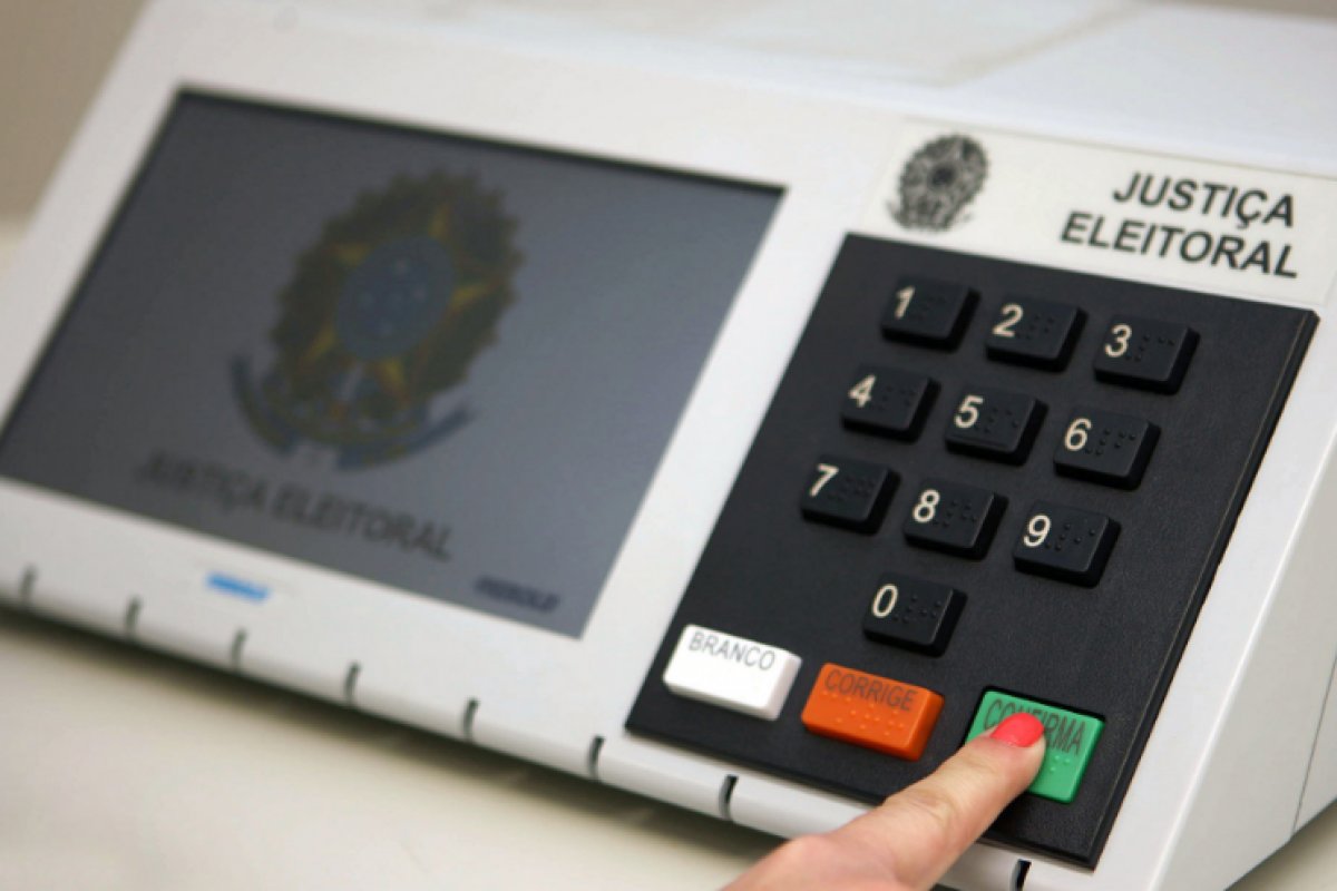 Membros do Conselheiros tutelares da Bahia serão eleitos neste domingo (6)