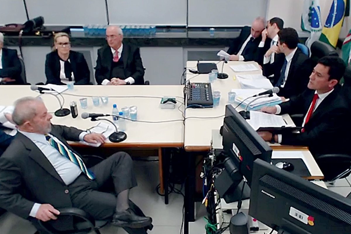 PT tem expectativa em ter Lula frente a frente com Moro em 2022