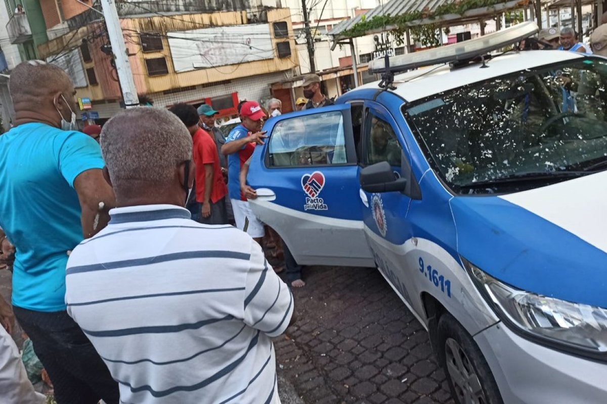 Idoso de 98 anos que matou homem a tiros tem prisão domiciliar cumprida e vai usar tornozeleira