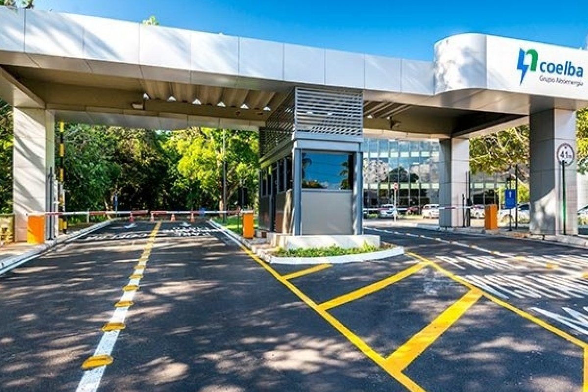 Coelba contesta Procon e diz que número de reclamações é 43% menor que em 2019