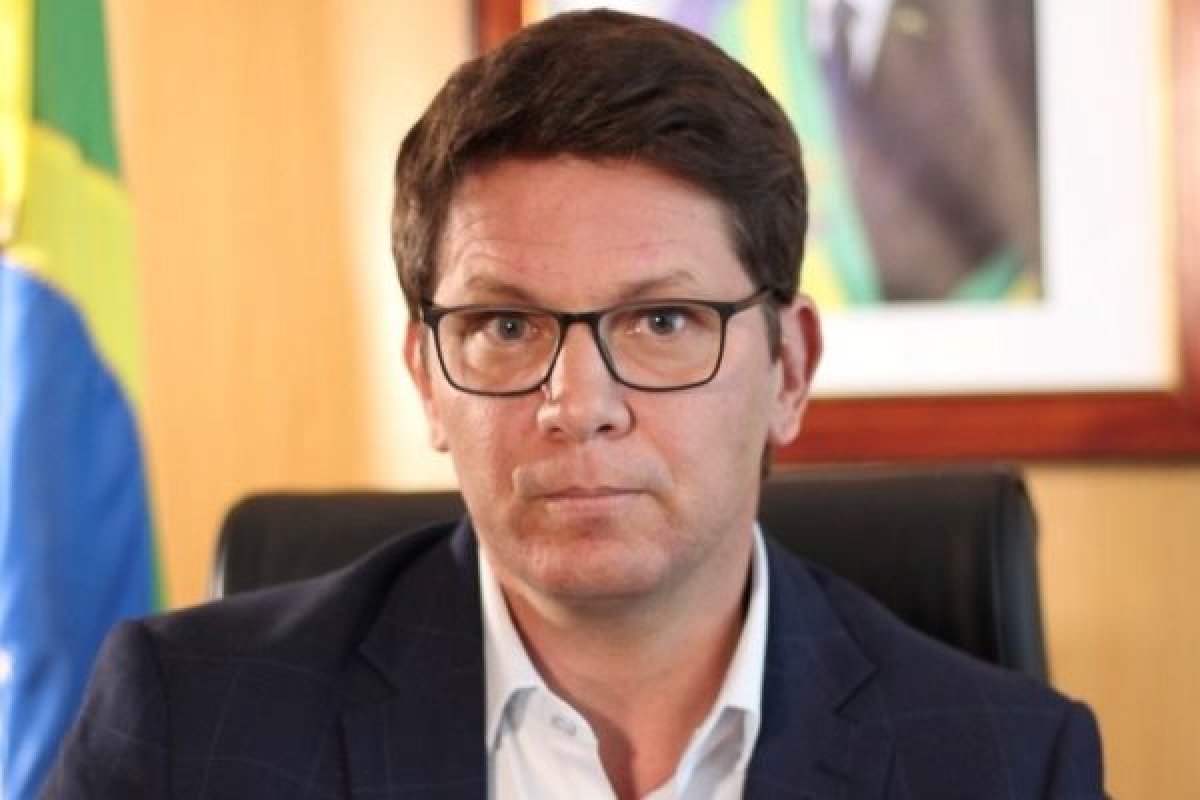 Mário Frias prepara candidatura a deputado federal, diz coluna