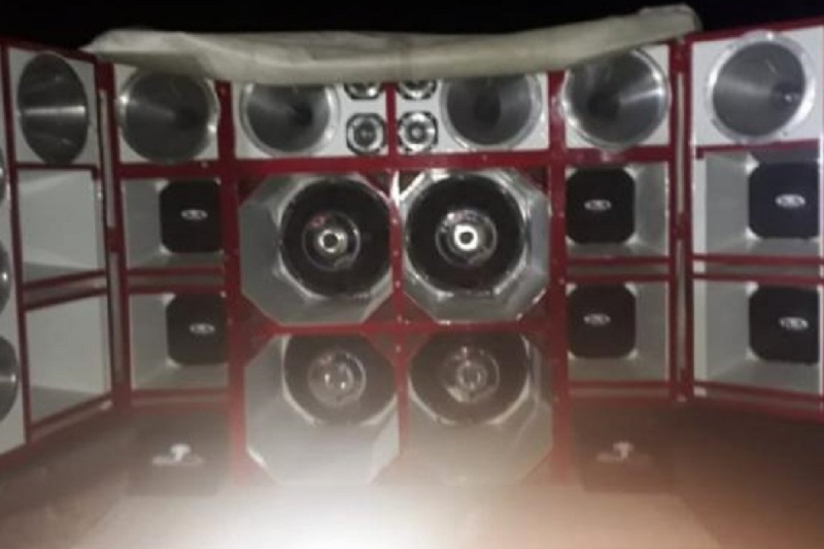 Criança morre após ser atingida por caixa de som de 'paredão' no oeste da Bahia