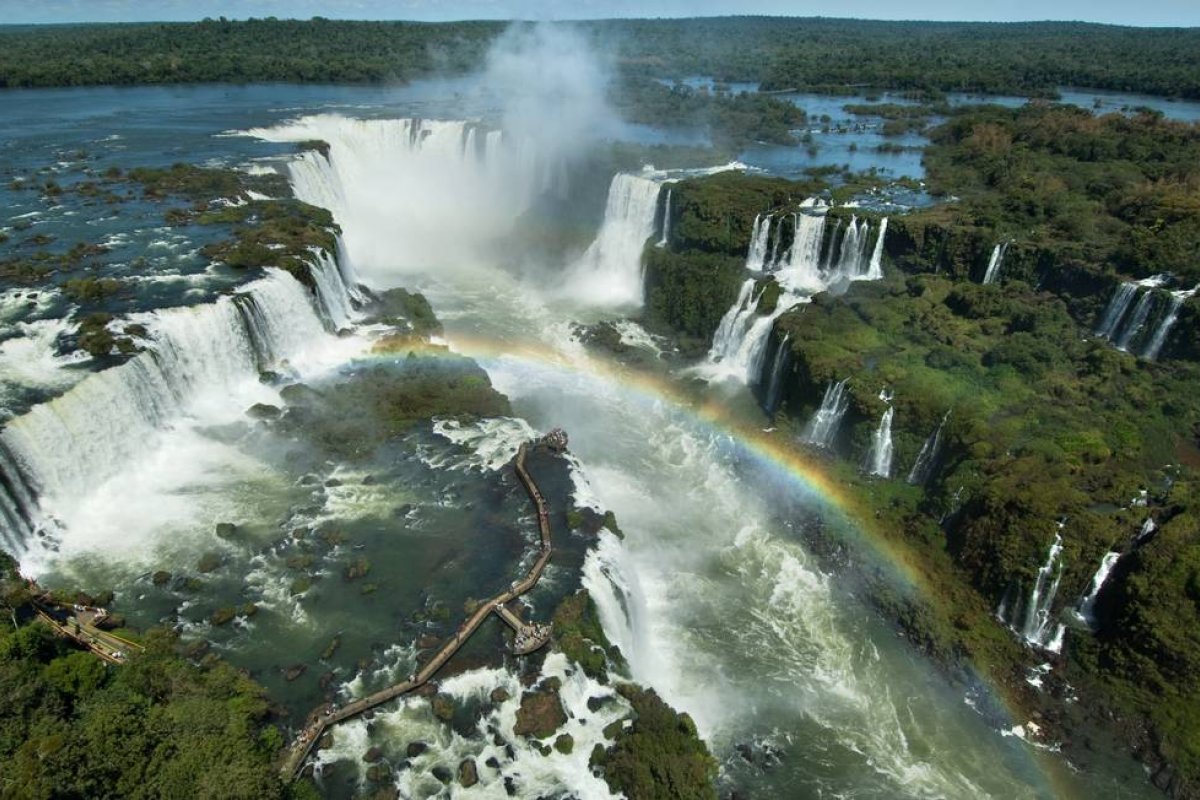 Turistas brasileiros mostram mais interesse por destinos nacionais durante a pandemia