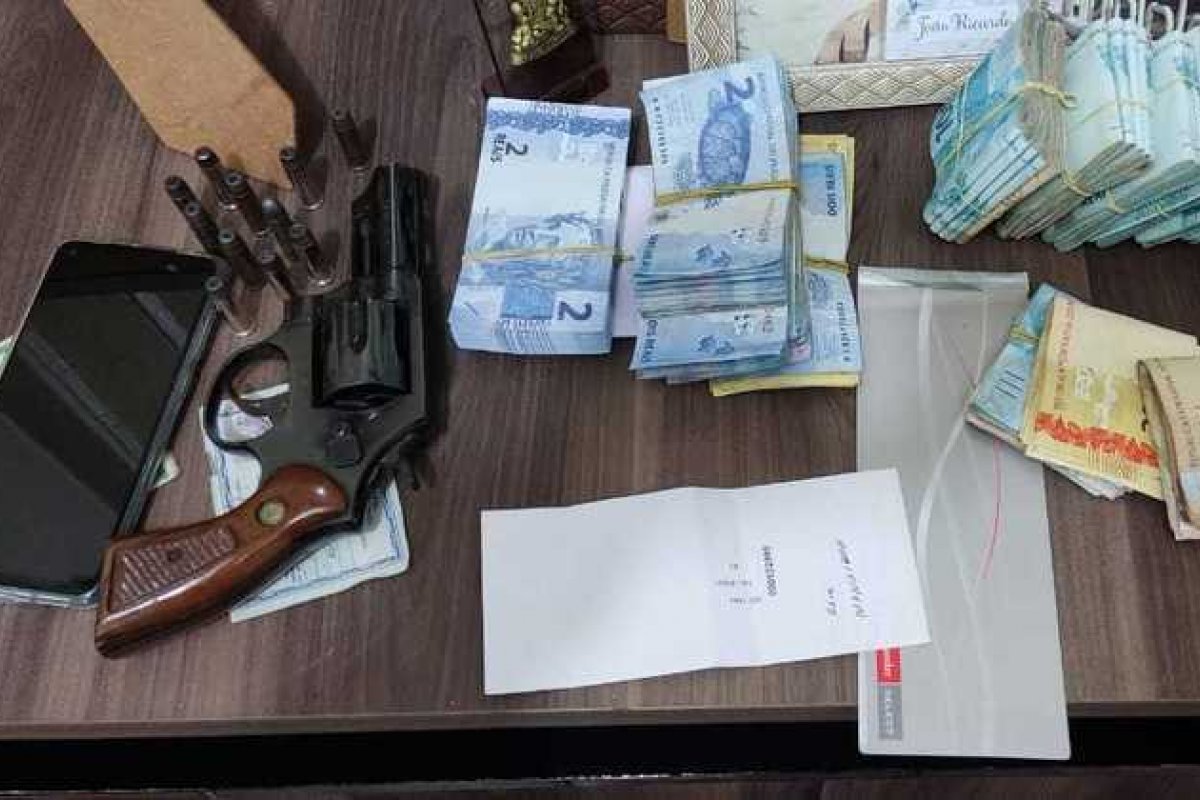 Sargento da PM é preso por agiotagem e extorsão no Distrito Federal