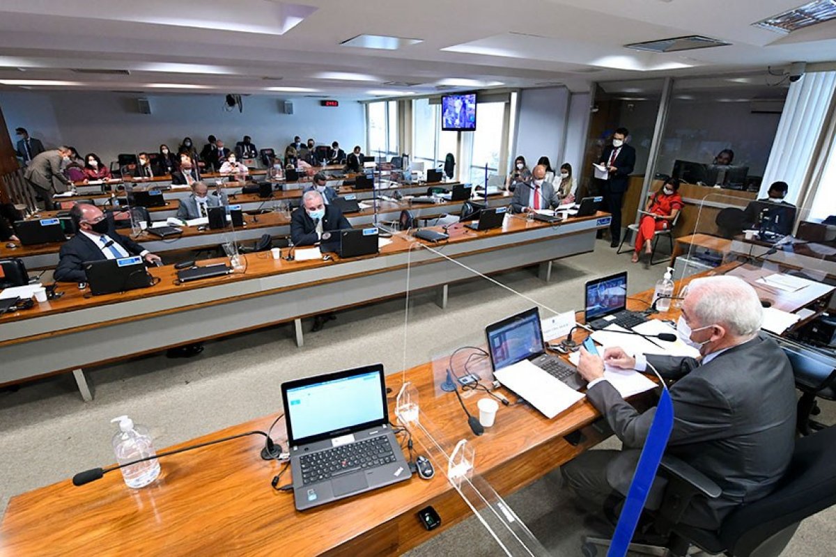 Proposta que reduz IPVA de motos de até 150 cilindradas até zero é aprovada na CAE