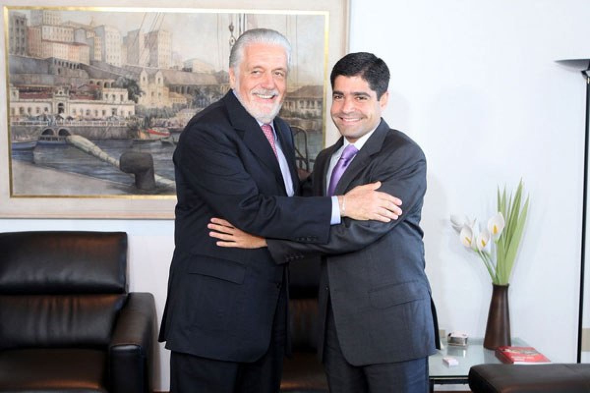 Pré-candidatos ao governo estadual, Wagner e ACM Neto trocam críticas