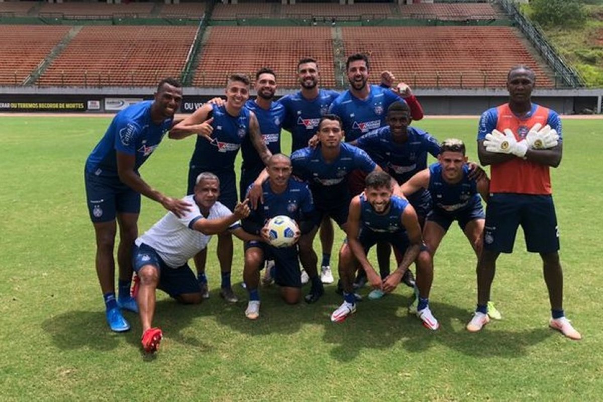 Precisando vencer para sair da zona, Bahia faz confronto direto com o Sport