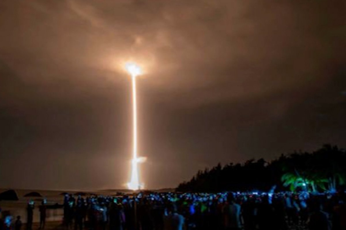 General dos EUA afirma que míssil hipersônico testado pela China deu “volta ao mundo”