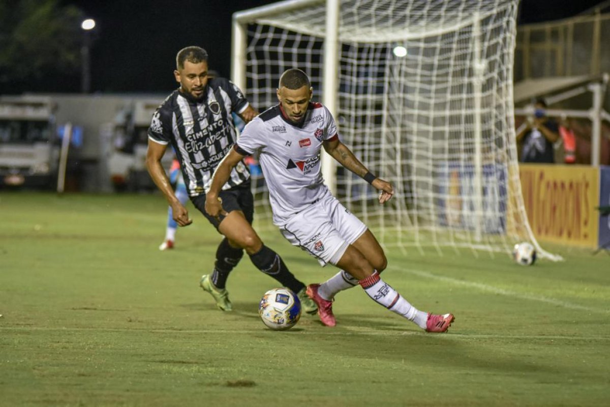 Vitória dá vexame, perde para o Botafogo-PB nos pênaltis e está fora da Copa do Nordeste de 2022