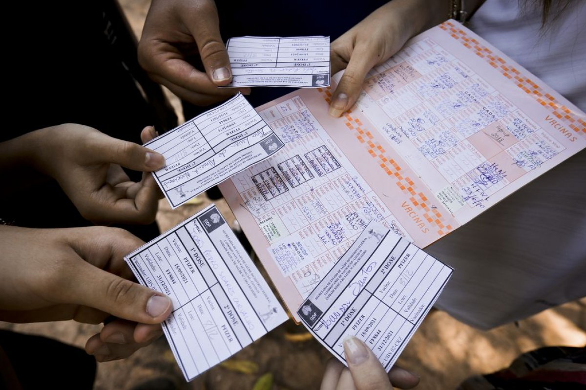 Brasil já aplicou mais de 360 milhões de vacinas contra a covid-19