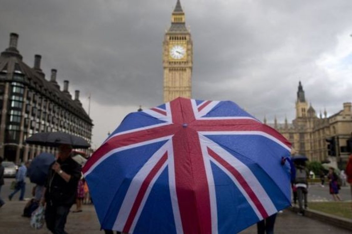 Reino Unido declara grupo palestimo Hamas ilegal no país