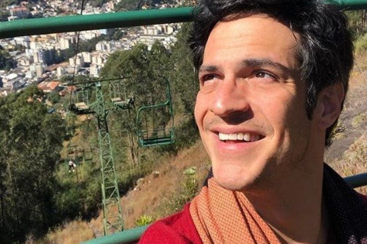 Mateus Solano leva calote de empresa e vai parar na Justiça