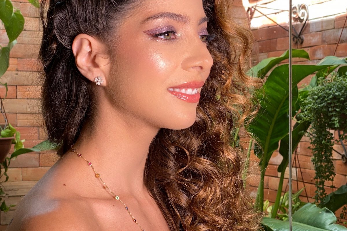 Confira as tendências de beleza e estilo vão bombar na retomada de confraternizações e eventos