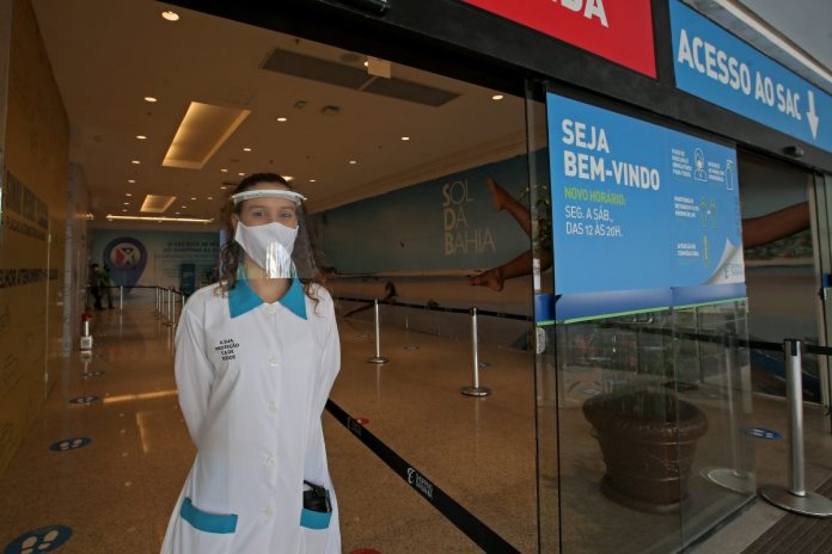 Atendimento presencial no Detran e SAC vão exigir comprovante de vacinação contra Covid-19