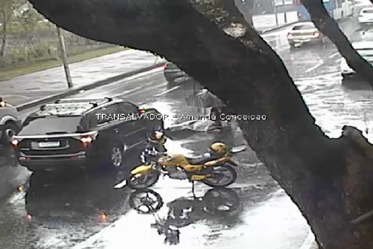 Acidente deixa uma vítima na Avenida Sete de Setembro, em Salvador