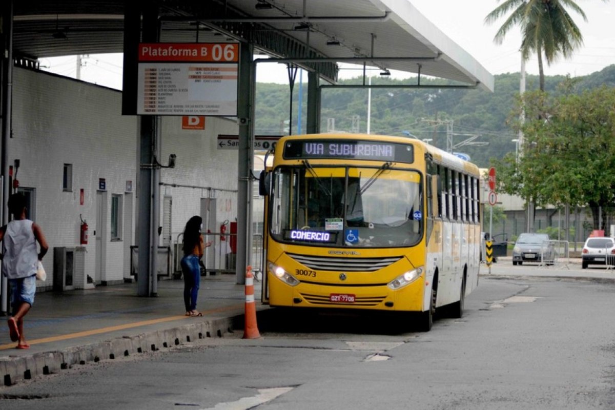 Pontos de ônibus no terminal rodoviário de Salvador serão alterados para obras a partir desta segunda (22)