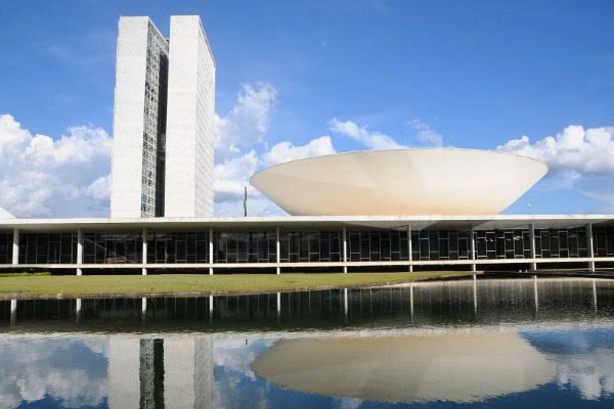 Câmara estima acúmulo de meio trilhão em precatórios