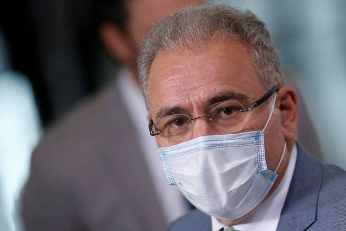 Covid-19: Marcelo Queiroga reforça pedido para se vacinar com 2ª dose e de reforço