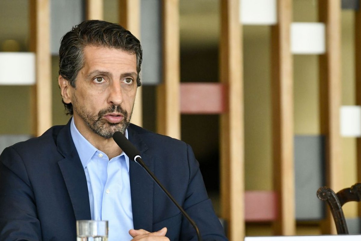 Ministro diz que não tinha conhecimento de dados do desmatamento