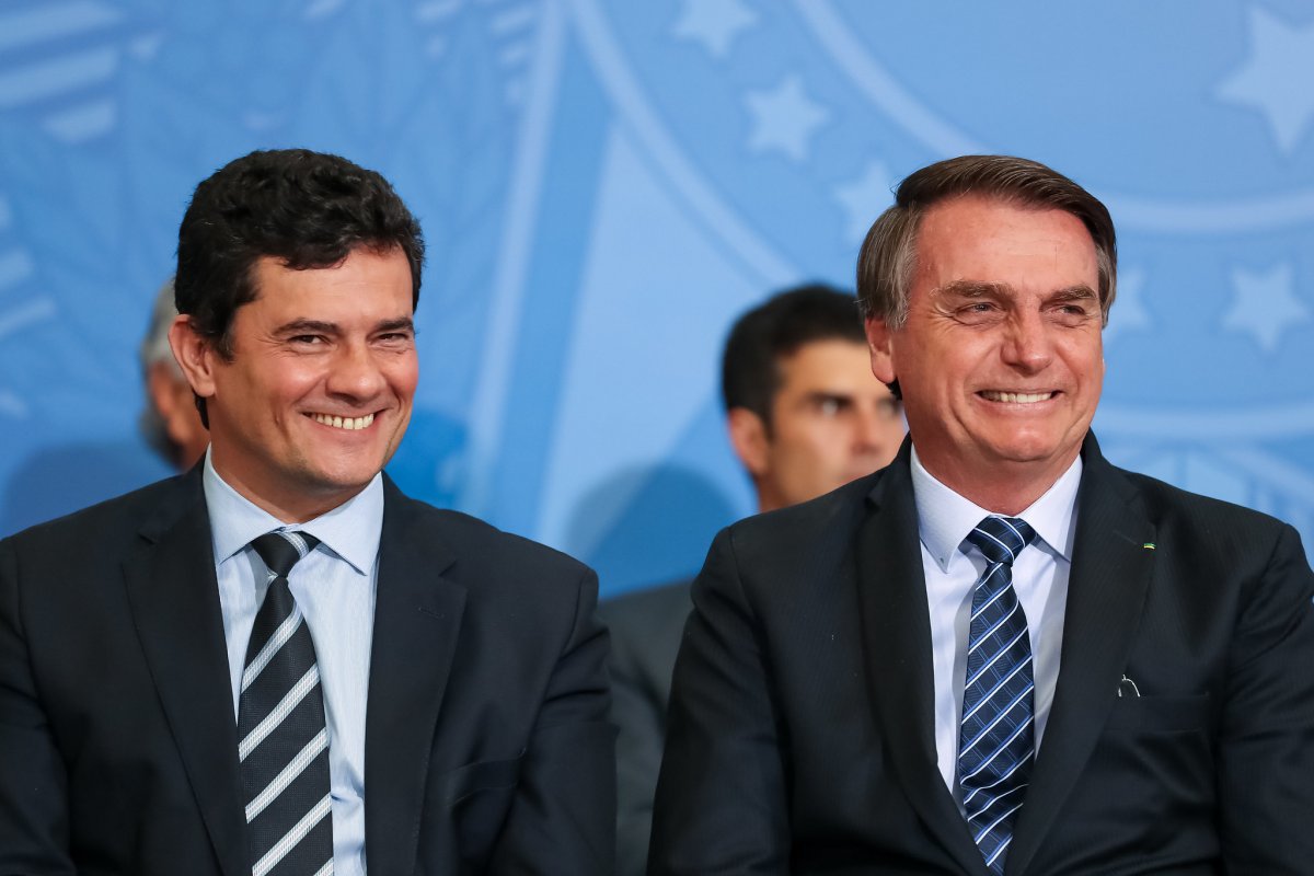 “Não tenho acompanhado esse cara, não”, afirma Bolsonaro sobre Moro