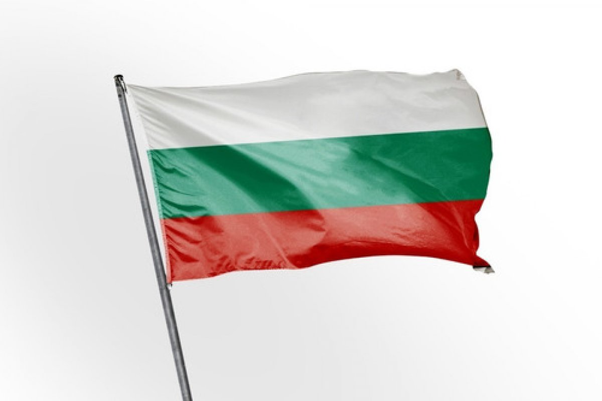 45 pessoas morrem em acidente de ônibus na Bulgária nesta terça-feira (23)