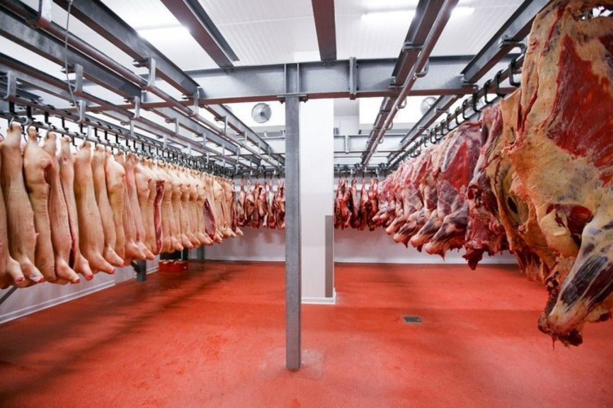 China permite entrada de carne com autorização prévia a embargo