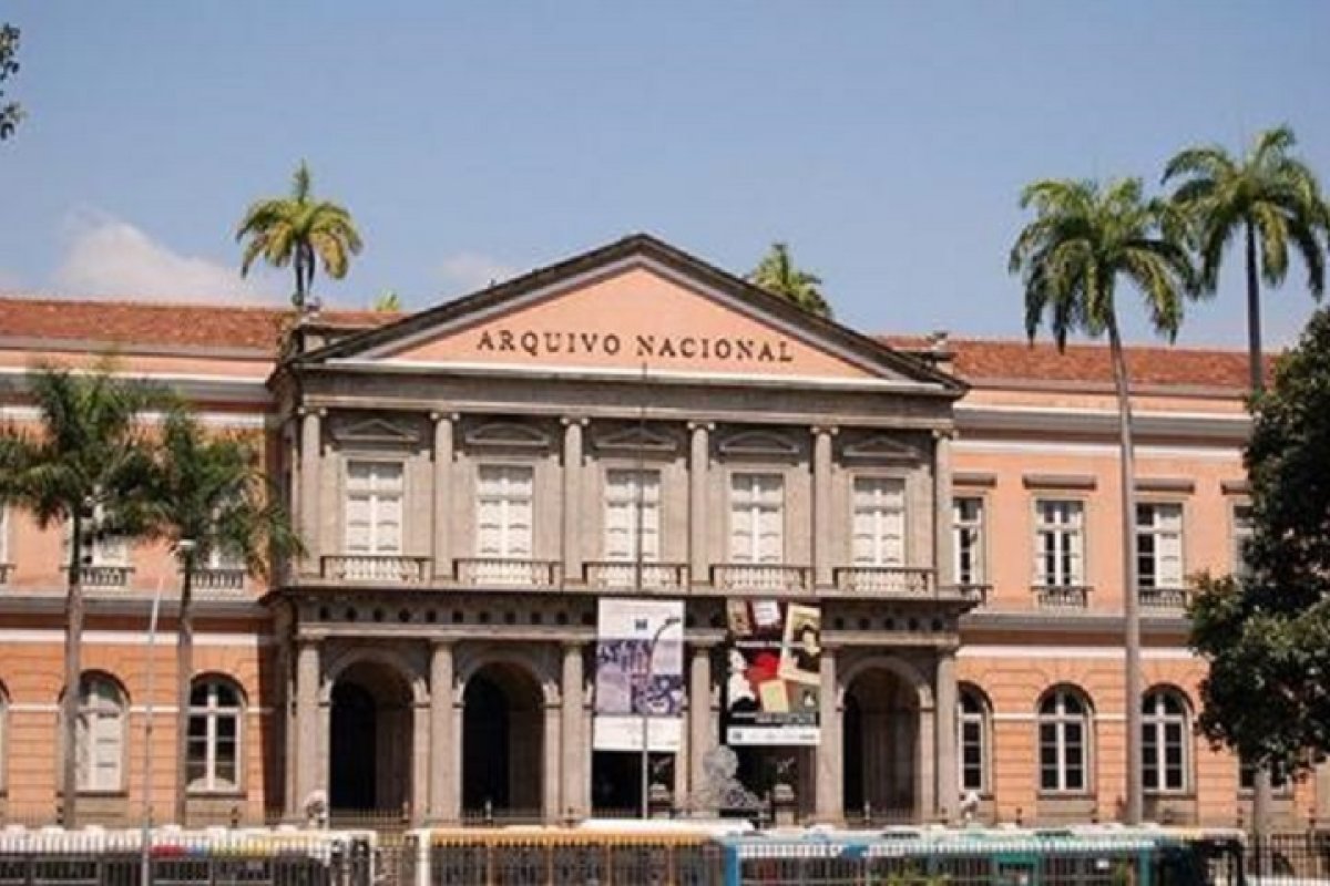 MP-RJ investiga nomeação de atirador esportivo para a direção do Arquivo Nacional
