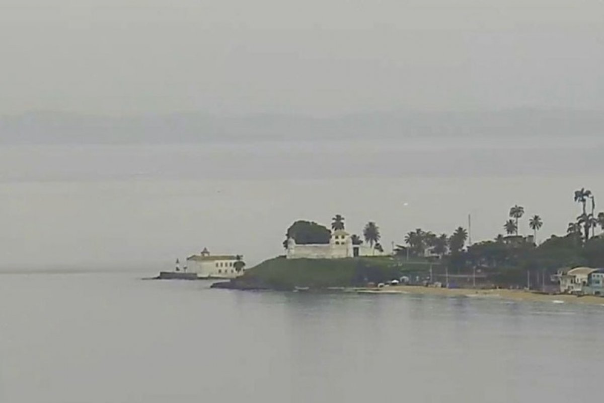 Frente fria chega à Bahia e deixa tempo fica instável em todo o estado