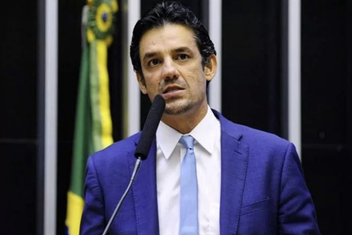 Lado B de Brasília: o parlamento brasileiro e o uso medicinal da cannabis