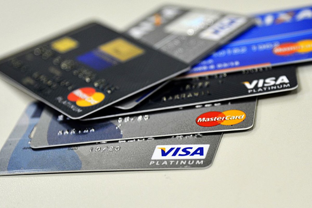 Instituto orienta para consumo consciente durante a Black Friday