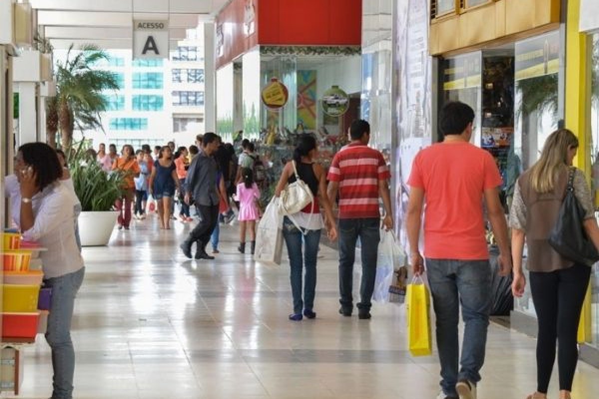 Black Friday: confira horário de funcionamento especial dos shoppings nesta sexta (26)