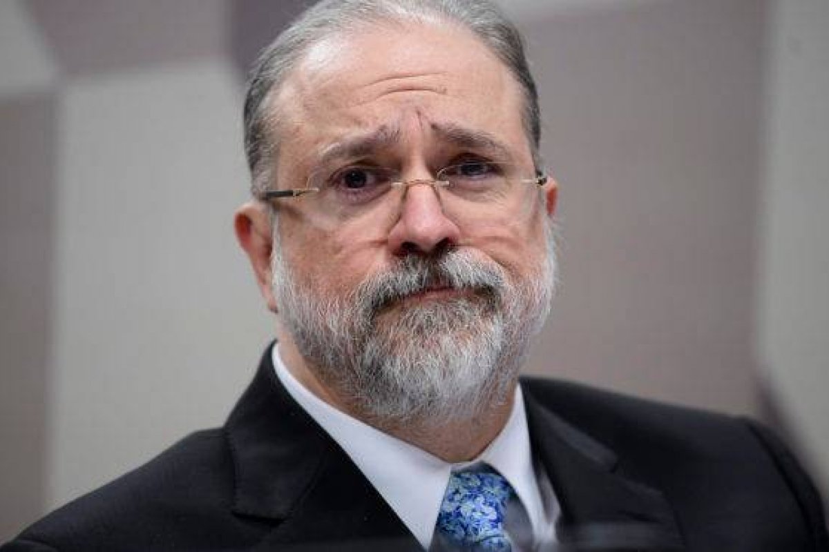 Irmã Dulce: PGR libera R$ 67 mil para Augusto Aras ver canonização