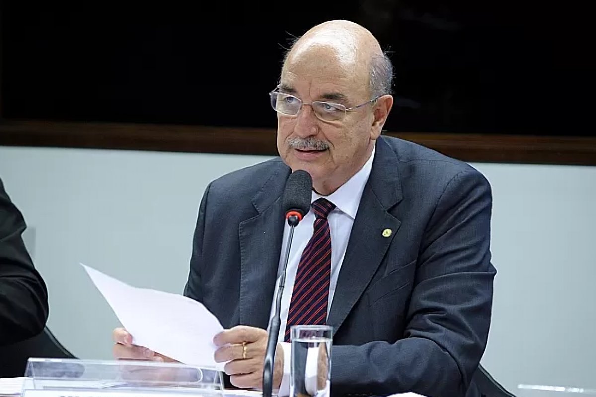 Orçamento de R$ 800 milhões será destinado ao programa Criança Feliz