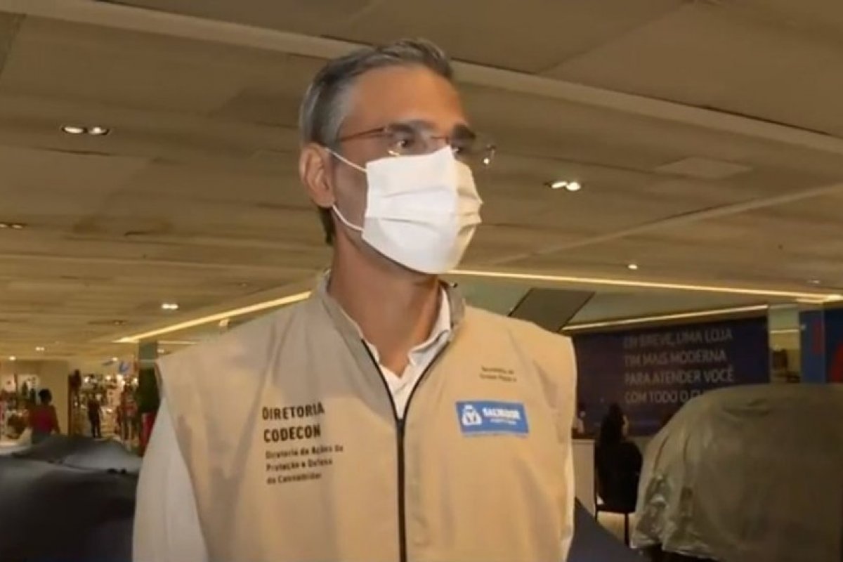 Codecon autua loja em shopping por vender fogão em 'falsa promoção'