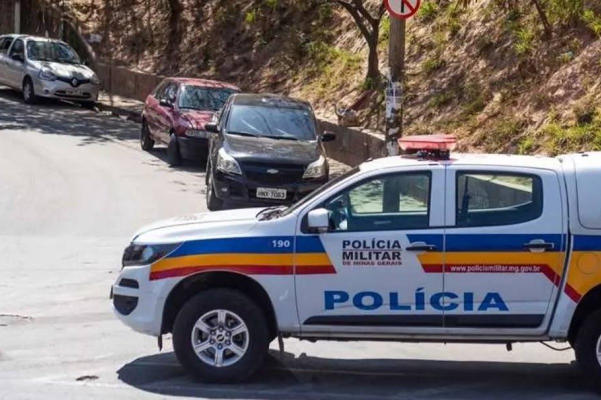 Motorista de aplicativo é agredida após se recusar a levar quatro pessoas em uma corrida