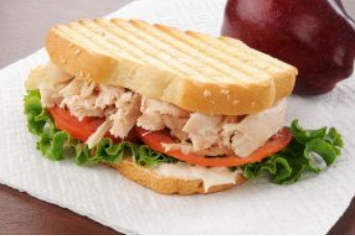 Sanduíche natural: aprenda três receitas práticas e leves