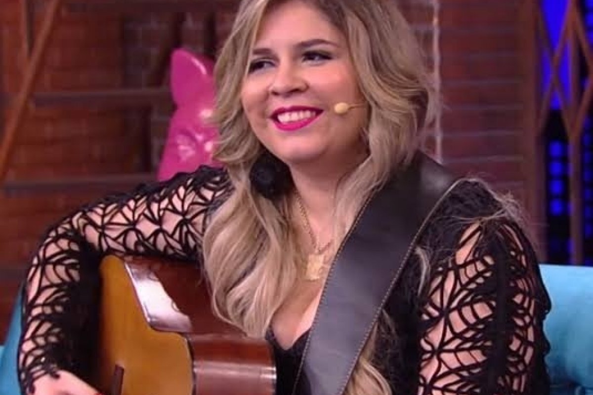 Marília Mendonça vira nome de projeto de lei que visa evitar acidentes aéreos