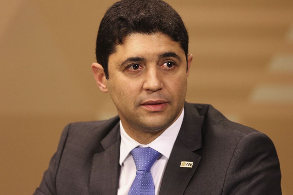 CGU suspende R$ 812 milhões em editais por suspeita de fraude