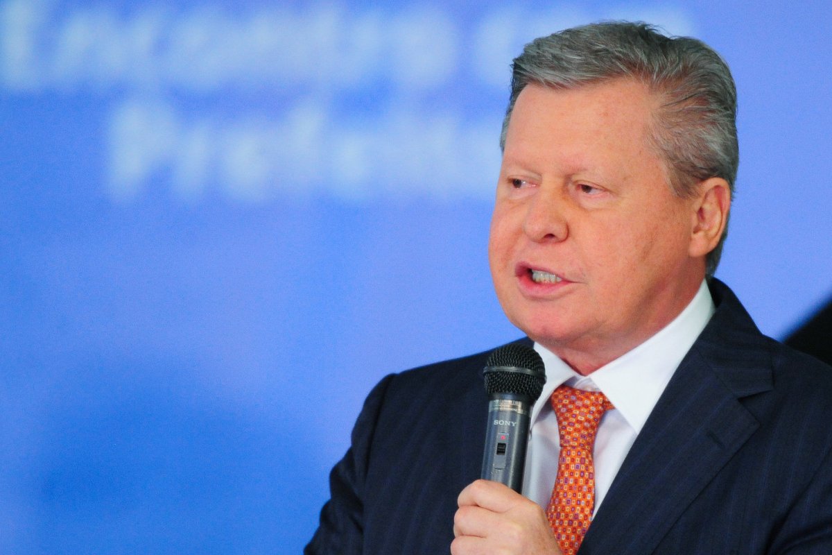 Podcast: O Lado B de Brasília - Arthur Virgílio