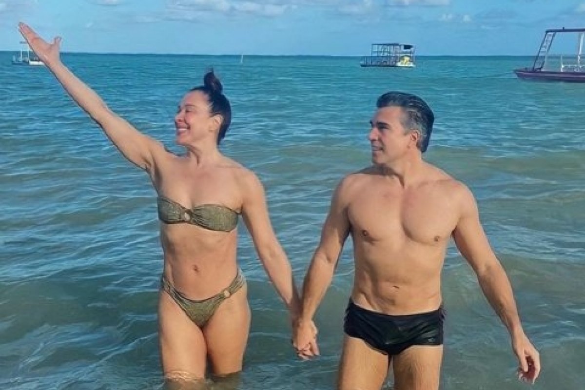 Claudia Raia e Jarbas de Mello escolhem o Nordeste para descansar!