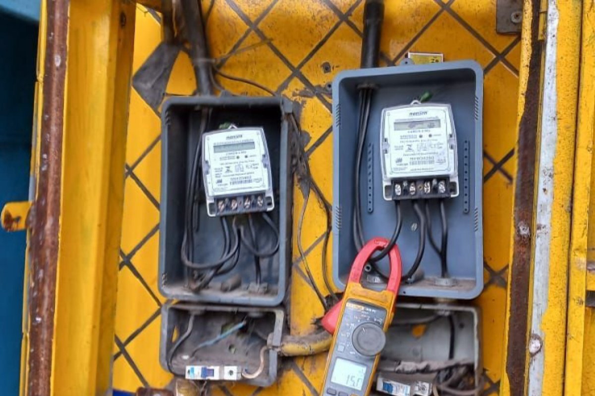 Coelba realiza ação para combater furto de energia na Bahia