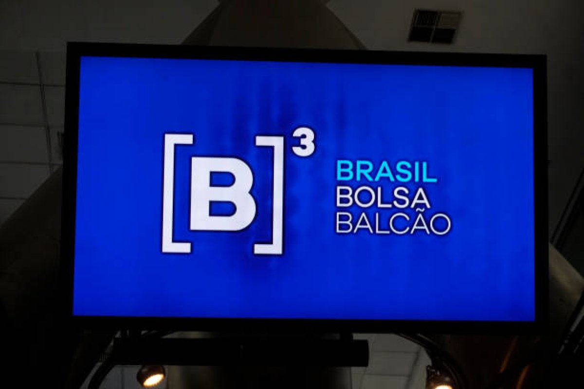 Bolsa brasileira tem o 2º pior desempenho no mundo em 2021