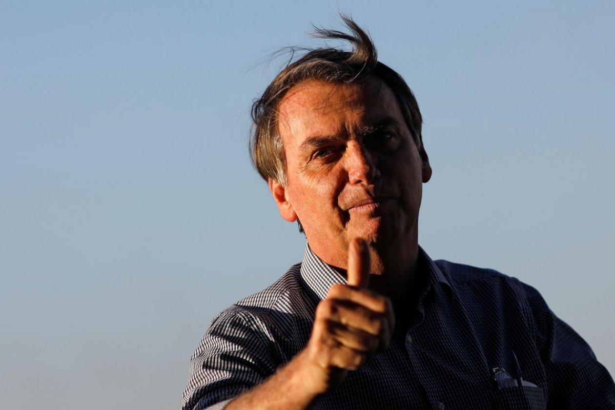 Bolsonaro nega crítica ao STF, Maia e Alcolumbre 
