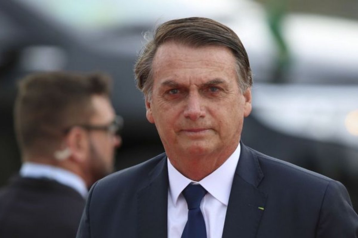 Bolsonaro é atendido em posto médico do Planalto