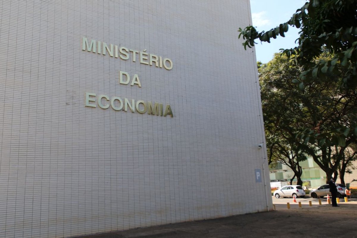 Governo Federal nomeia Janete Mol como secretária adjunta do Tesouro Nacional